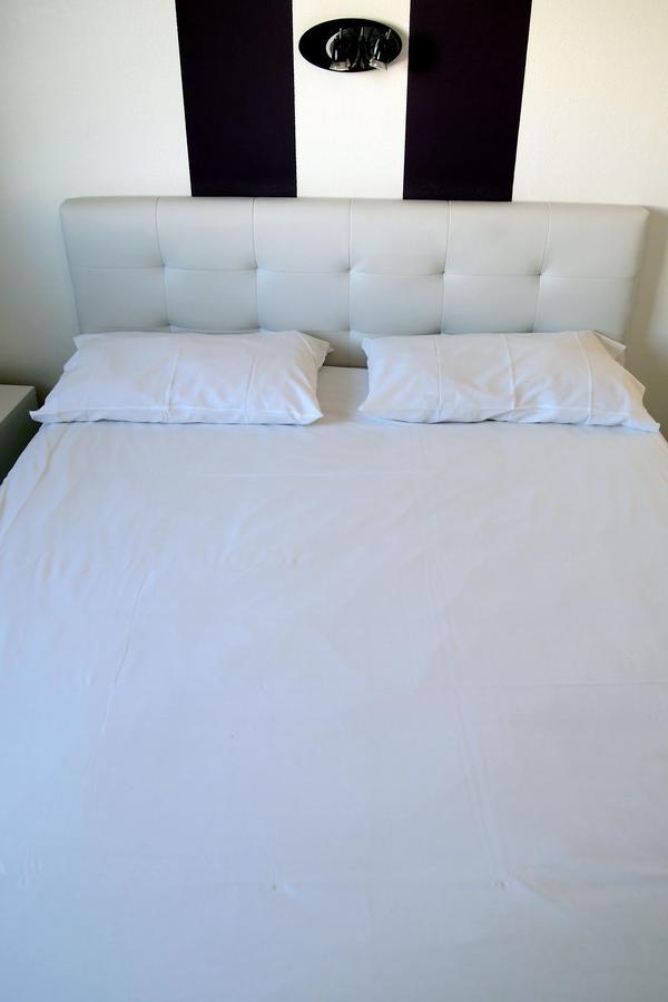 Hotel Le Rohu Sene Ngoại thất bức ảnh